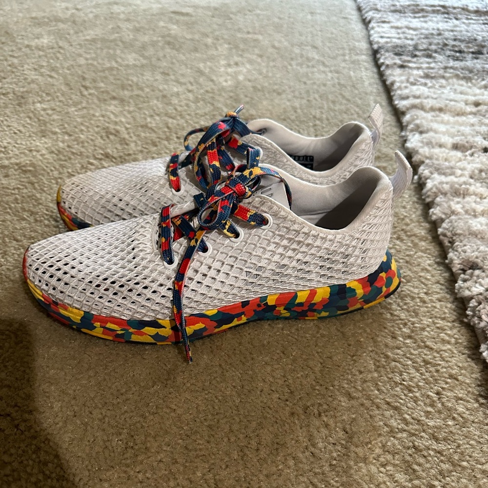 NoBull Project MESH RUNNERS